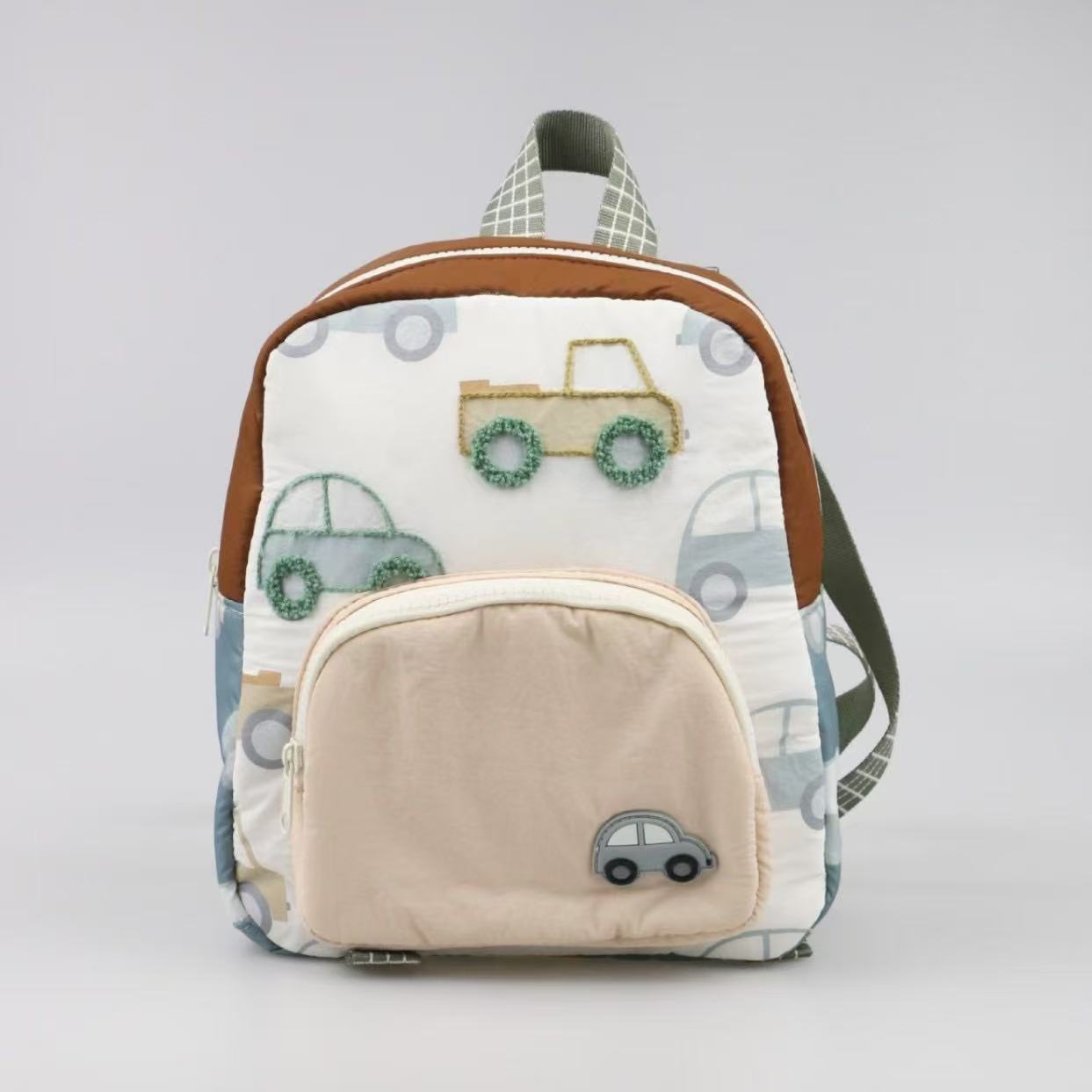 車の刺繍バッグ、子供用バックパック、パーソナライズされた名前 - Baby Nursery Backpack のレビューと価格