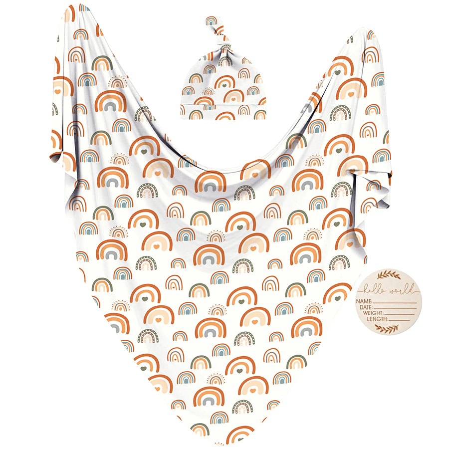 ベビーおくるみブランケットとお揃いのビーニーセット 新生児用 - Baby Nursery Animal Prints のレビューと価格